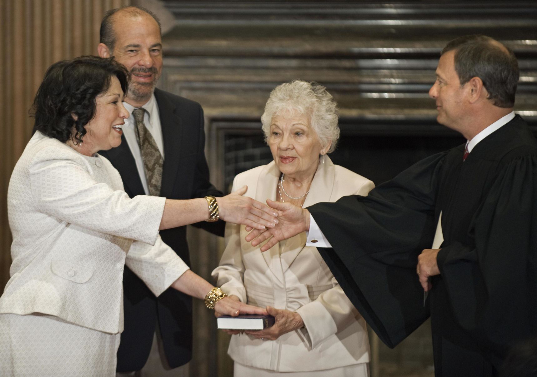 2009: Sonia Sotomayor becomes first Hispanic Supreme Court Justice